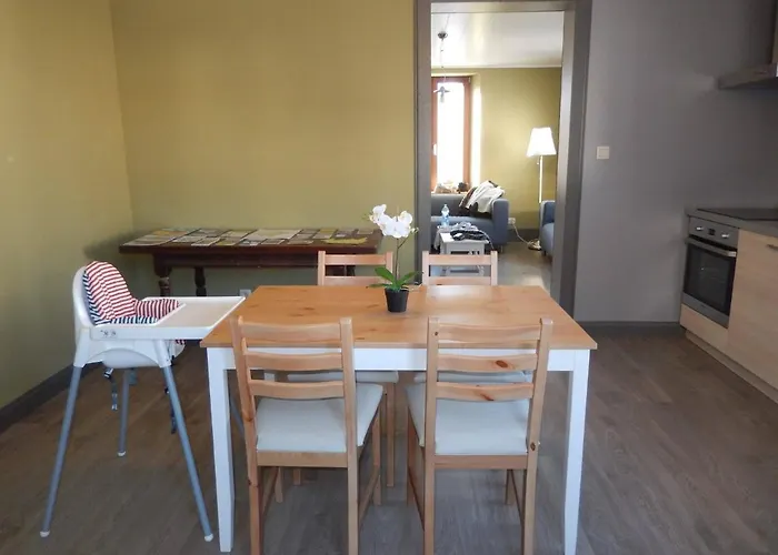 Au Pied Du Gazon * Saint-Maurice-sur-Moselle